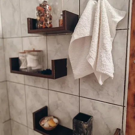 Actru's Homes * Roda (Corfu)